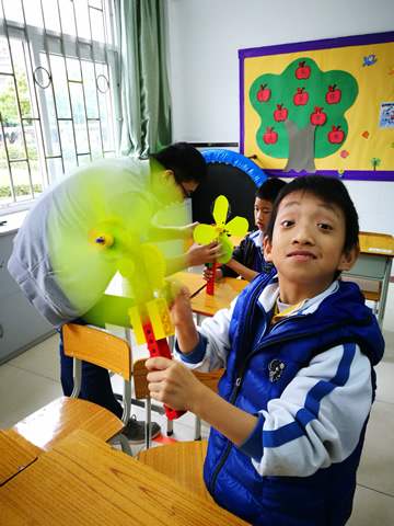 深圳元平特殊教育学校-百变创享乐高国际儿童