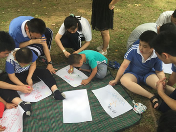 1463539169484009002.jpg 4、一起画画.jpg