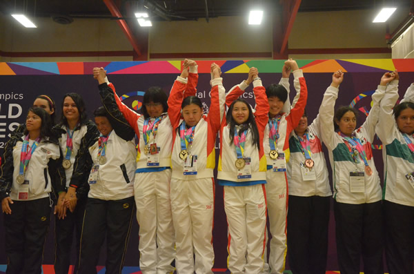 1488850069017001851.jpg IMG_2420.jpg