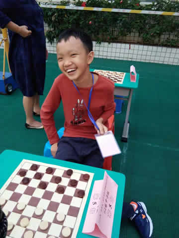 1542934317340015473.jpg 廖栢瑞在赛场.jpg