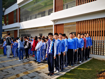 1552895224254028345.jpg 2.jpg